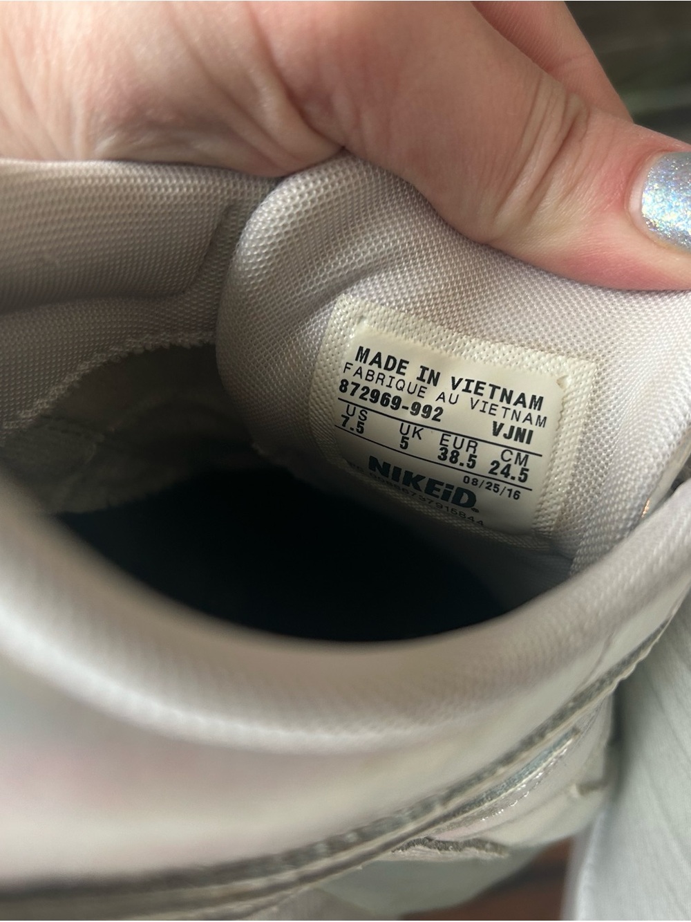 Nike Women’s Iridescent Thea Air Max Sneakers - Picture 7 of 7
